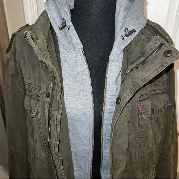 Levi's  Sherpa-Lined Hooded Jacket - Picture 5 of 12